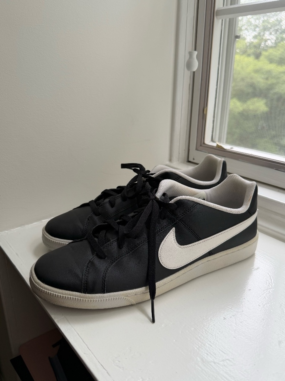 Nike Court Royale Black White Leather Sneakers Men's Size 12